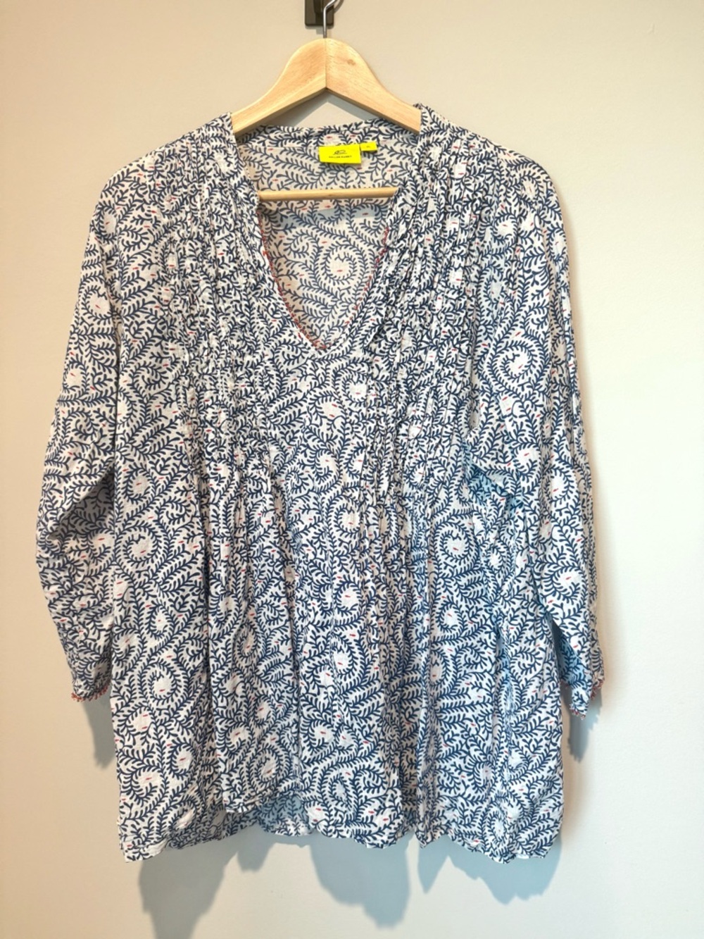 Roller Rabbit Verdun Lucy Floral Beaded Trim Blue White Top